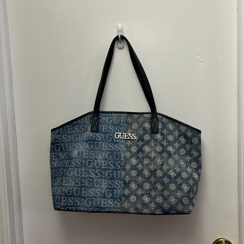 Guess X-Large tote purse